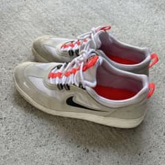 NIKE SB NYJAH2スニーカー 27.5のサムネイル