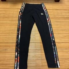 adidas Originals 花柄レギンス M 黒のサムネイル