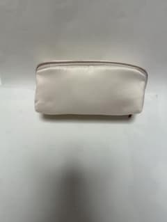 ベネフィーク　化粧ポーチのサムネイル