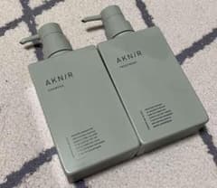 AKNIR 薬用シャンプー＆トリートメントのサムネイル