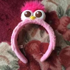 カチューシャと進撃の巨人バックのサムネイル