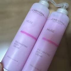 CHRISTINA ミューズ エンチャンティング ボディクリーム 300ml×2 CHRISTINA MUSE エンチャンティングボディクリーム 300ml×2本 - メルカリ