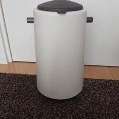 プーポット 美品 おむつ ゴミ箱のサムネイル