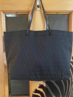 ✤正規品 FENDI トートバックのサムネイル