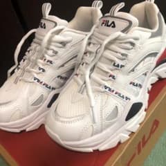 FILA 【メンズ レディース スニーカー】 25cmのサムネイル