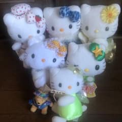 キティちゃんぬいぐるみのサムネイル