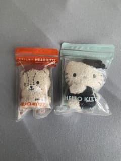 HELLO KITTY × BRILMY ぬいぐるみチャーム 2個セットのサムネイル