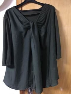 秋服カーキーのサムネイル