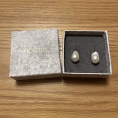 ripsalis リプサリス ミニミニバロックパール ピアス - メルカリ