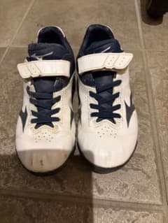 MIZUNO 野球スパイク ホワイト/ネイビー　22センチのサムネイル