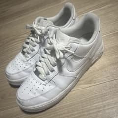 Nike Air Force 1 ホワイト レザー スニーカー　(26.5)のサムネイル