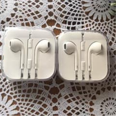 純正  iPhone イヤホン 2個のサムネイル