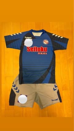 成徳深谷　高校サッカー　ユニフォーム　セット　アップ着付き 成徳深谷 高校サッカー ユニフォーム セット アップ着付き - メルカリ