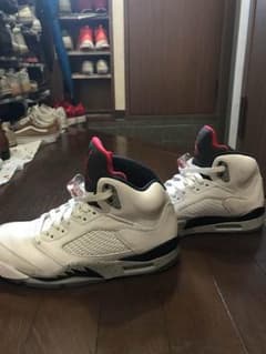 NIKE AIRJORDAN5のサムネイル