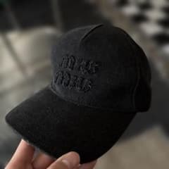miu miu ブラック ベースボールキャップ Lのサムネイル