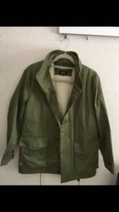 APC ジャケット ほぼ未使用のサムネイル
