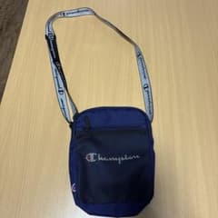 Champion ネイビー サコッシュのサムネイル