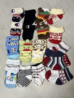 あいあい様専用‼️おまとめ 新生児 ベビーソックス 靴下 7~9cm 13足組のサムネイル
