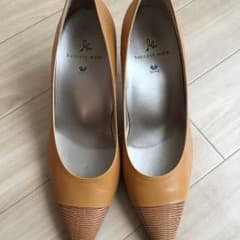 ワコールサクセウオォーク7cmヒールのサムネイル