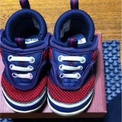 ベビースニーカー ＶＡNS 13cmのサムネイル