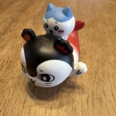 映画　ちいかわ　ごきげんセイレーンプルバックのサムネイル