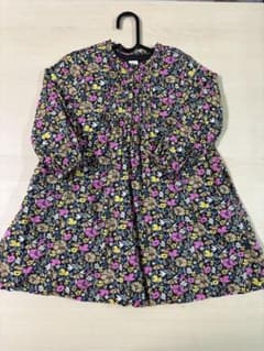 値下げ中！baby GAP 小花柄 ワンピース 4 yearsのサムネイル