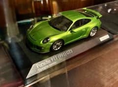 極美品ミニチャンプス 1/43ポルシェ 911（991）GT3 バイパーグリーン 極美品ミニチャンプス 1/43ポルシェ 911（991）GT3 バイパーグリーン