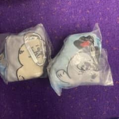 ちいかわ ポーチ　ガチャ２個セット　セイレーン&島二郎のサムネイル