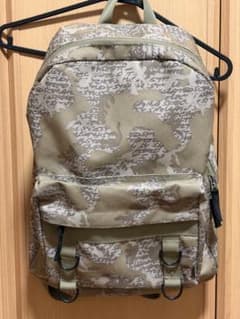 【STÜSSY × FUTURA コラボ リュック】のサムネイル