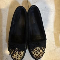 MINNETONKA モカシン ブラック レオパード柄のサムネイル