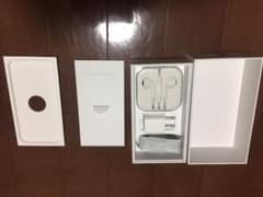 iPhoneSE 32GB ローズゴールド　空箱のサムネイル