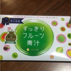 スッキリフルーツ青汁のサムネイル