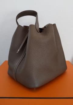 HERMES エルメス ピコタンロック MM エトゥープのサムネイル