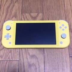 も*ち様 Nintendo Switch Lite イエロー 本体+外箱のサムネイル