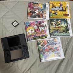 Nintendo DSi 本体 ソフト6本セットのサムネイル