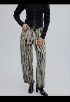HAND BLEACH LOOSE DENIM - メルカリ
