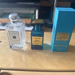 トムフォードネロリ　ジョーマロンイングリッシュペアー&フリージア香水のサムネイル