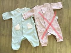 のりたま様専用【美品】ユニクロ キルトロンパースパジャマのサムネイル