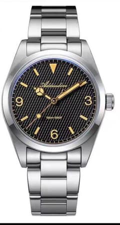 ADDIESDIVE 腕時計 クォーツ スイープ運針 36mm - メルカリ