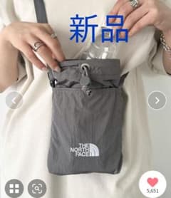 Brand new, unused, Korea-exclusive North Face mini shoulder/crossbody bag