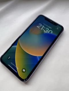iPhone11 パープル シャッター音なし 画面割れあり 128GBのサムネイル