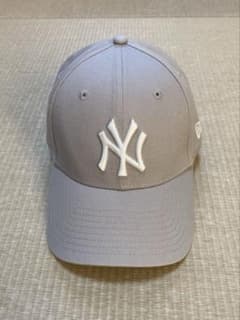 NEWERA ニューエラ9forty グレー 美品☆のサムネイル