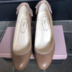 お値下げしました❗️新品・未使用パンプスのサムネイル