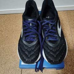 BROOKS HYPERION テンポ ランニングシューズ ブラックのサムネイル