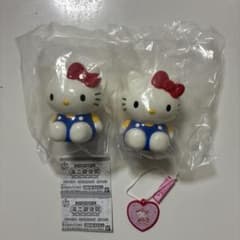 【り様専用】ミニ貯金箱 ハローキティ 2個 おまけ付きのサムネイル