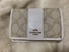 COACH コーチ 二つ折り財布のサムネイル