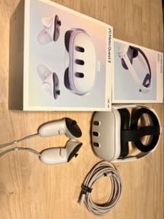 Meta Quest 3 VR ヘッドセット(128GB)のサムネイル