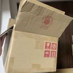 返送用 箱のサムネイル