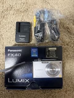 [ほぼ未使用‼️]パナソニック　LUMIX FX40 シルバー　デジタルカメラのサムネイル