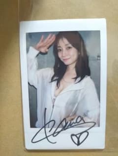 瀬戸環奈 直筆サイン入りチェキ ⑧のサムネイル